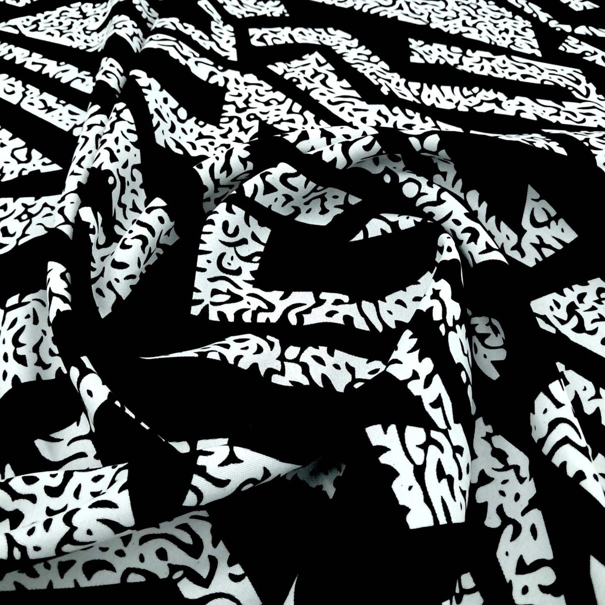 Mazztex Aadil Mini Matt Fabric Printed Mini Matt MaXhosa Pattern  140 cm