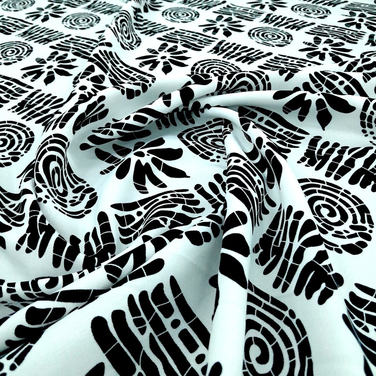 Mazztex Aadil Mini Matt Fabric Printed Mini Matt MaXhosa Wave 140 cm