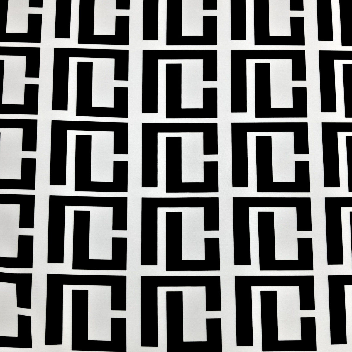 Printed Mini Matt Meander White/Black 140 cm.