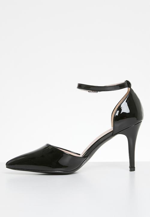 MHC World Butterflyfeet Ladies Court Heel (7555459809369)