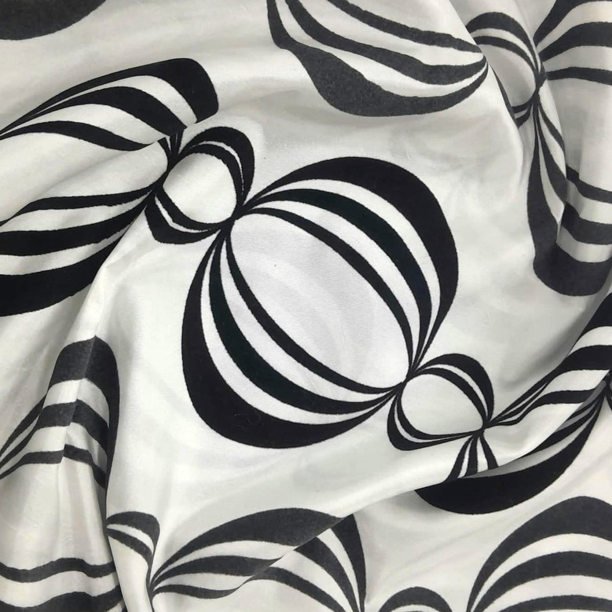 MHC World Fabric Fabric Taffeta 2-Tone Flocking 280 cm