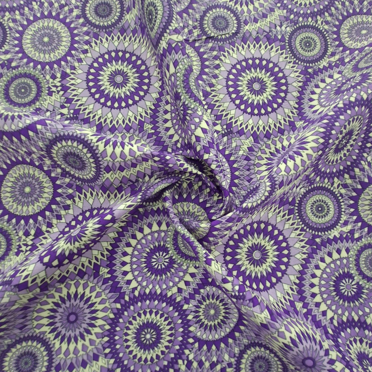 MHC WORLD Printed poly cotton Purple Printed Chirag 110cm