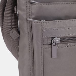 MHC World Sepia Hedgren Inner city Shoulder Bag (7396679385177)