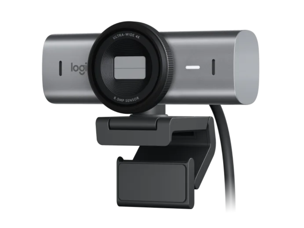 Logitech MX Brio 705 Webcam with AI Image Enhancement.