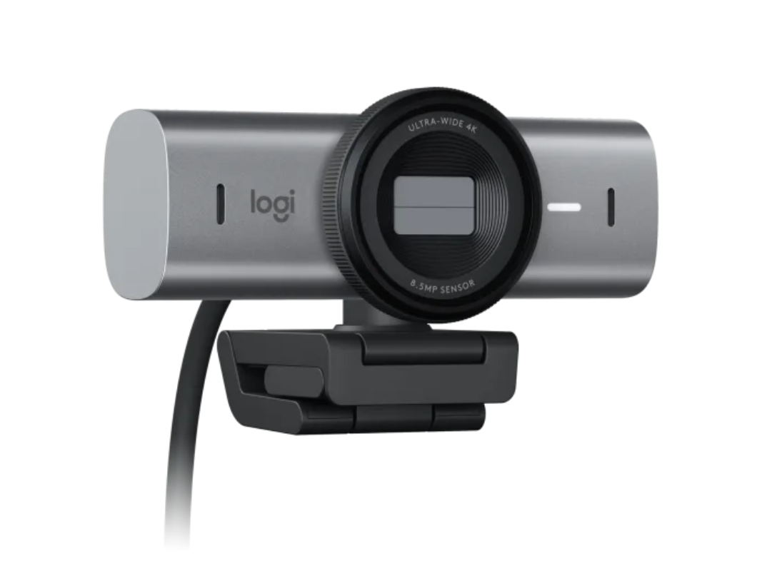 Logitech MX Brio 705 Webcam with AI Image Enhancement.