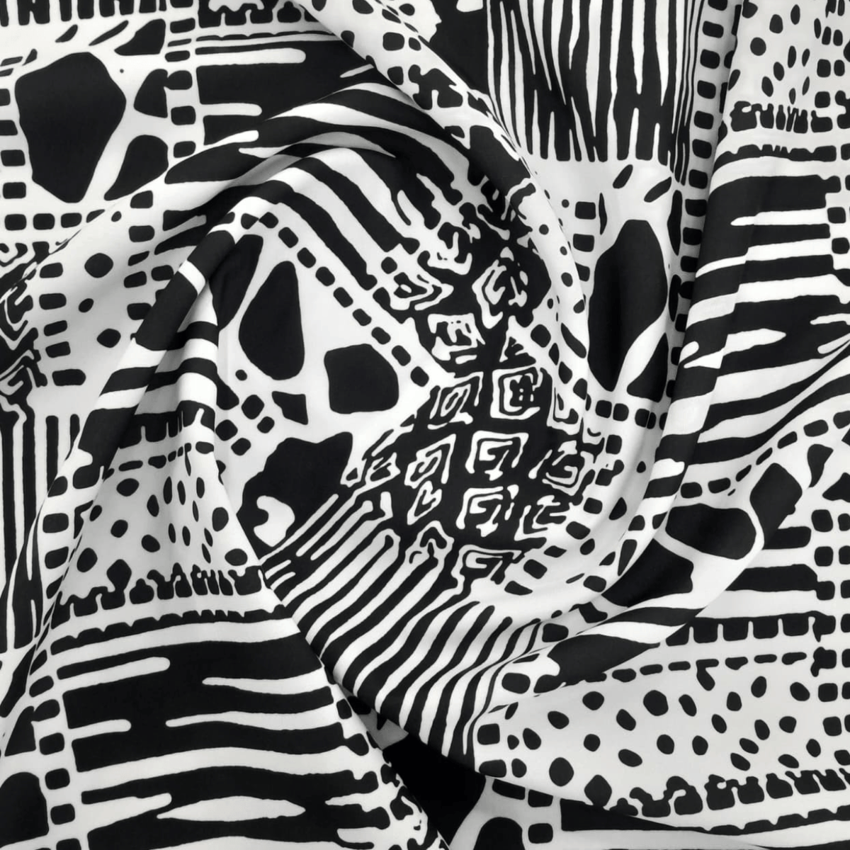National Fabrics Printed Mini Matt Fabric Printed Mini Matt Monochrome Maze 140 cm