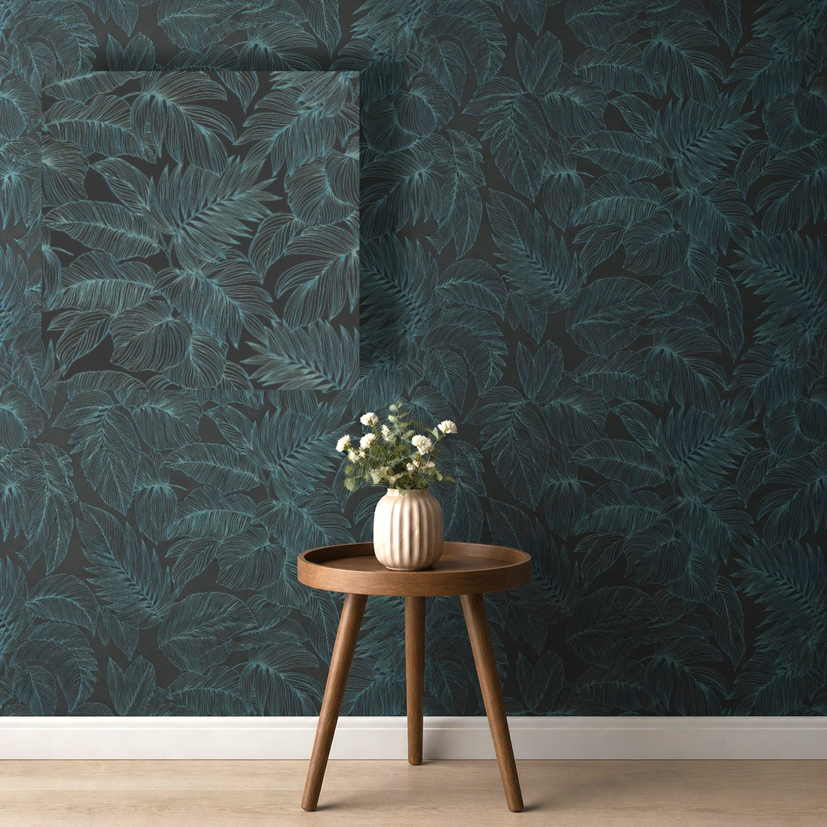 NIght Garden Wallpaper Roll 0.53m x 10.05m.