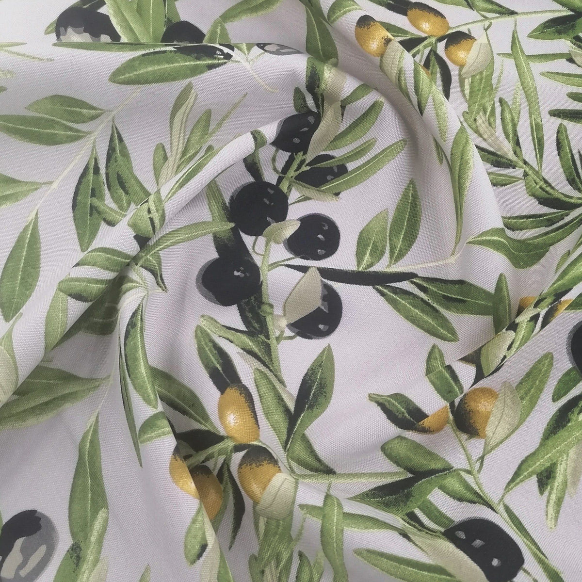 Printed Mini Matt Olives 140 cm.