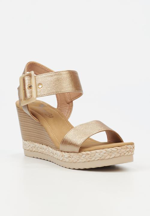 Butterfly Feet Avery 5 Wedge Gold (8021559672921)