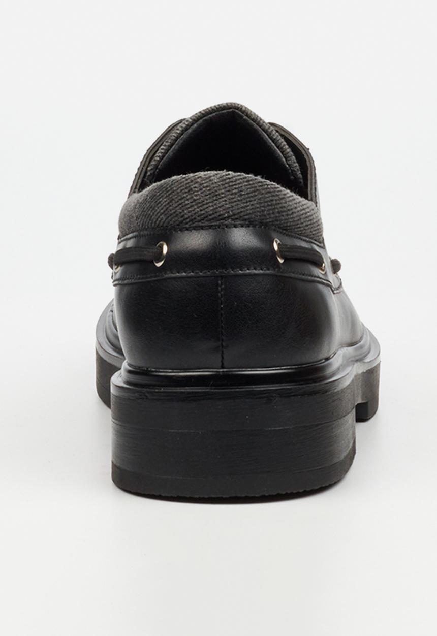 Mazerata Elia 13 Faux Wax Shoe - Black