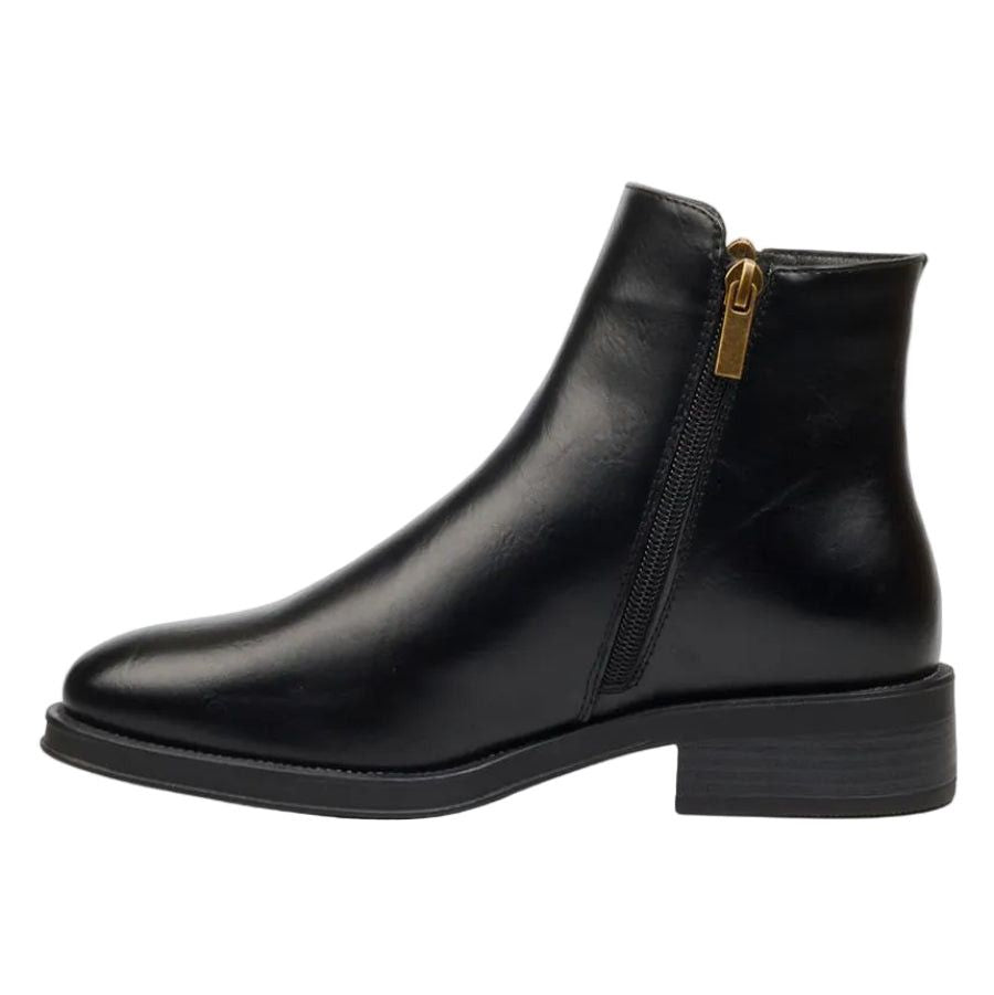 Miss Black Deer 1 Side Zip Ankle Boot Black.