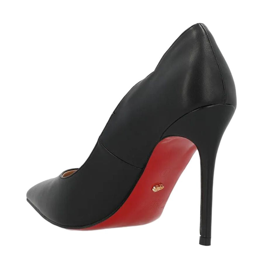 Miss Black Lola 58 Court Heel Black.