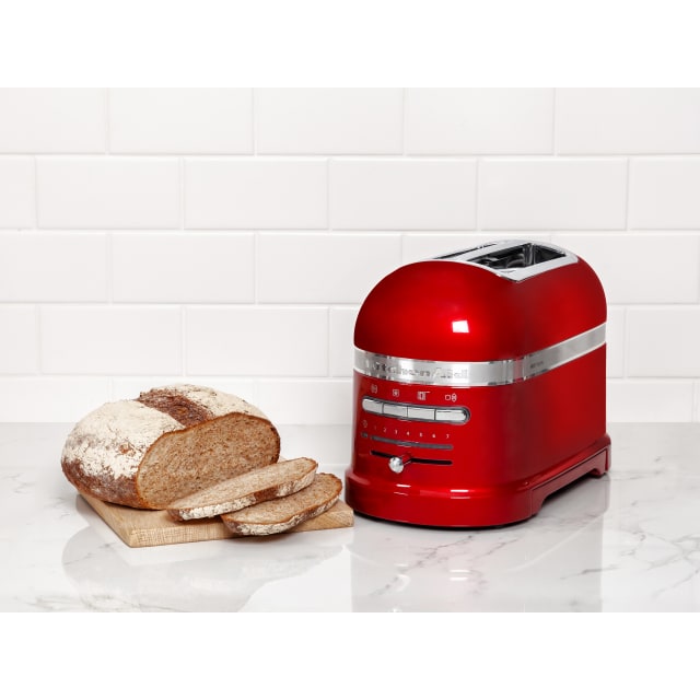 KitchenAid Artisan 1250W 2 Slice Automatic Toaster Candy Apple 5KMT2204ECA.