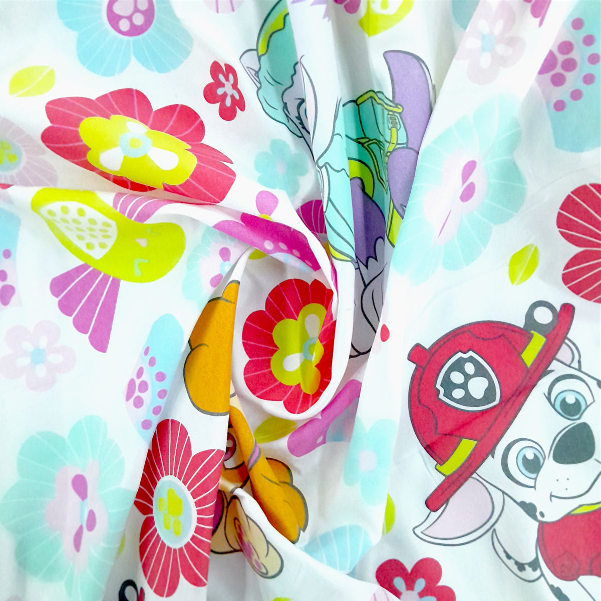 100% PTD Cotton Sheeting Fabric Paw Patrol Girls 240 cm