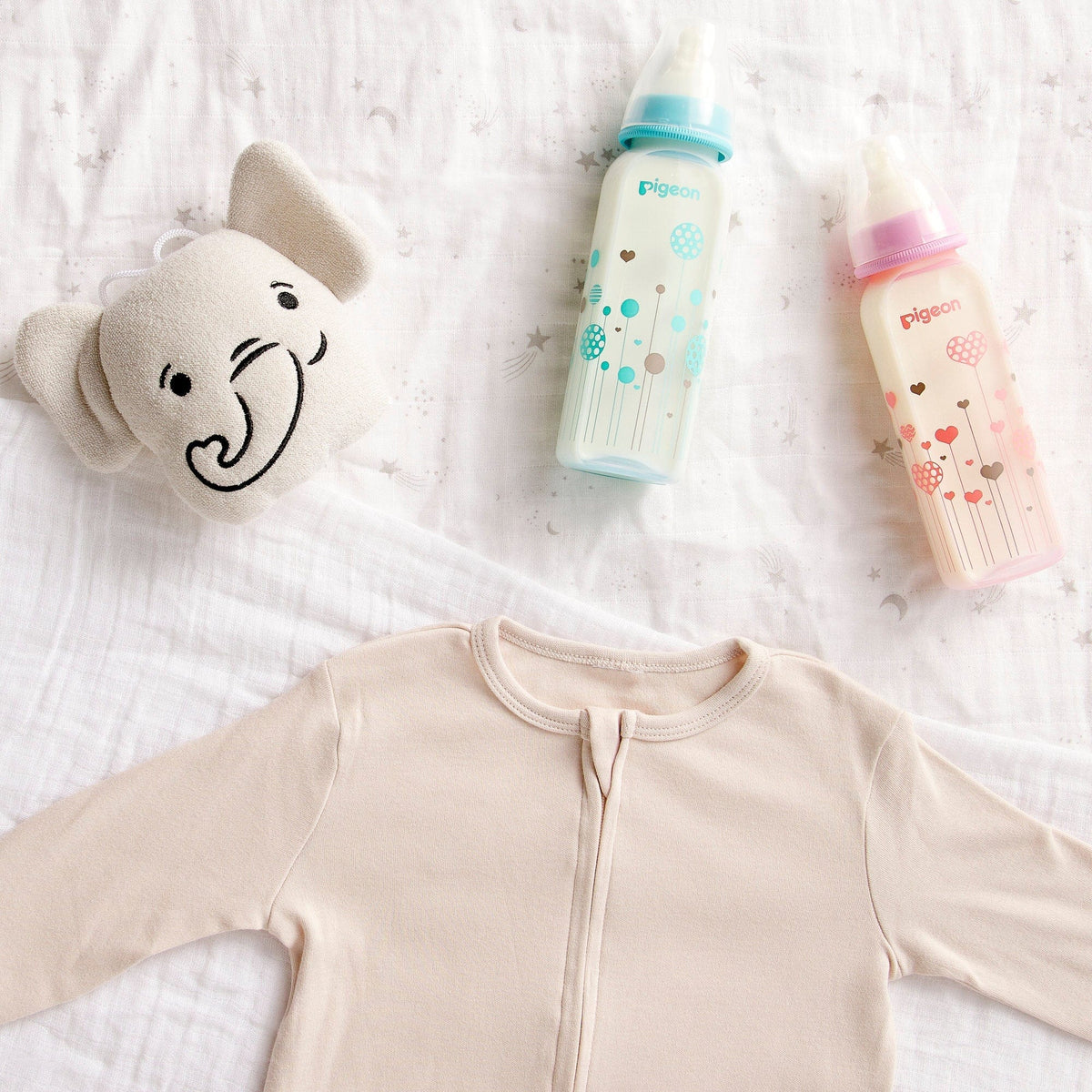 Pigeon Babies & Kids Pigeon Flexible 240ml Bottle SEL-6813 (7422188257369)
