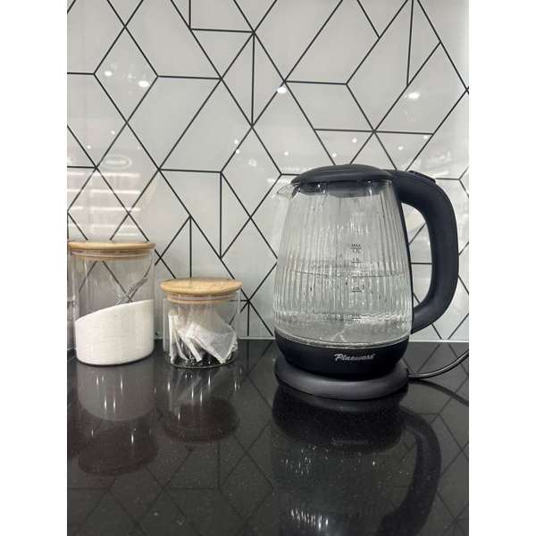 Pineware KETTLE Pineware 1.7L Ribbed Glass Kettle PRGK360