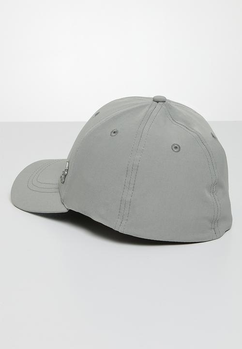 Polo Caps Polo Men's 6 Panel Metal Pony Fitted Peak Light Grey
