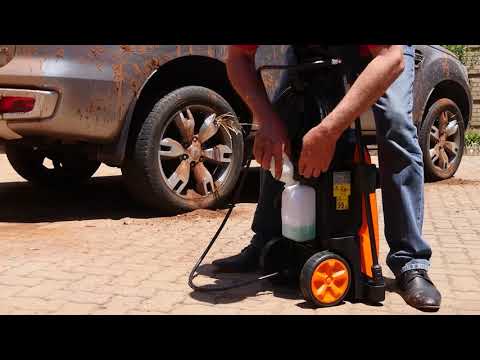 Casals High Pressure Washer With Attachments 135Bar 1800W JHP18