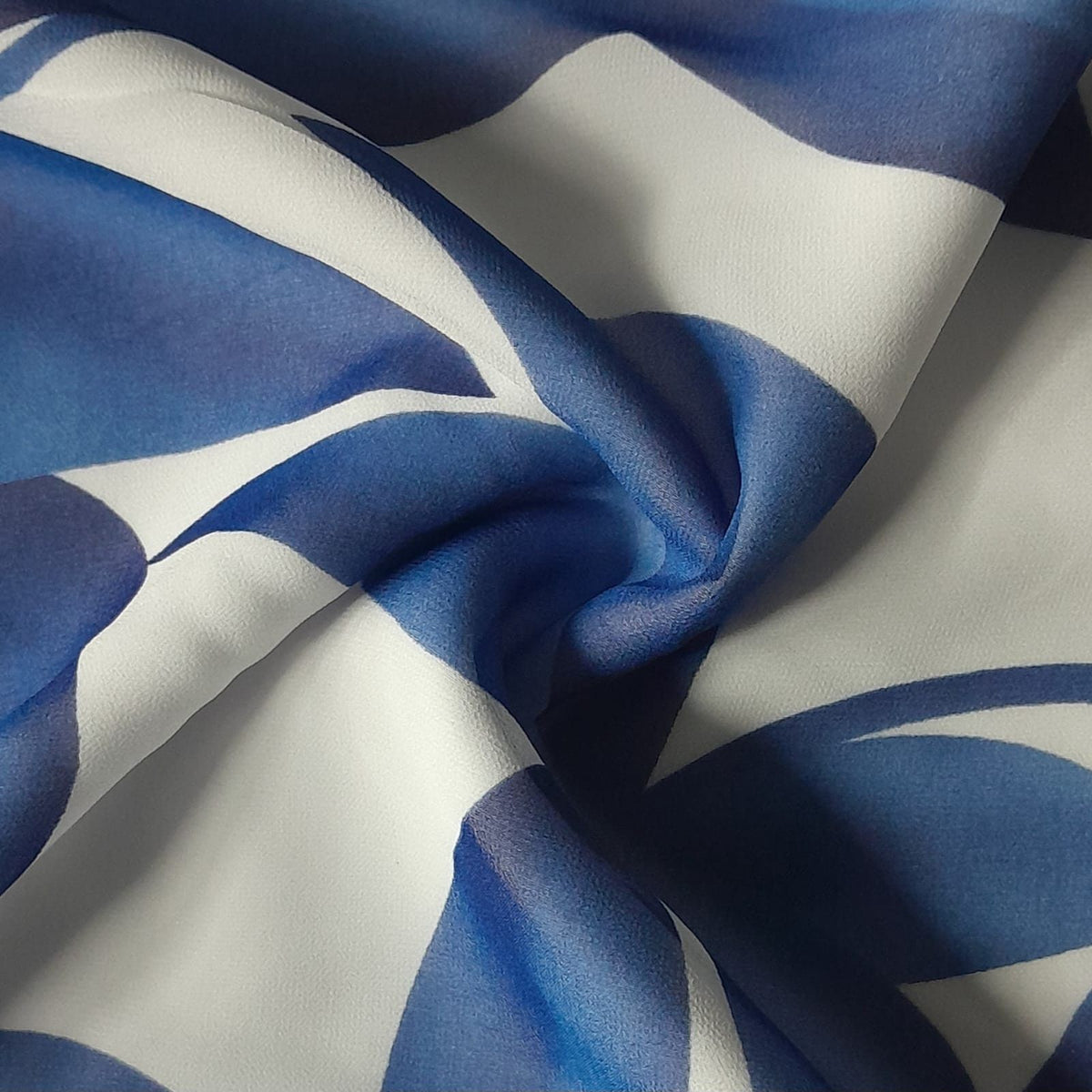PRINTED CHIFFON Fabric Royal Blue Digital Printed Floral Chiffon Fabric 150 cm