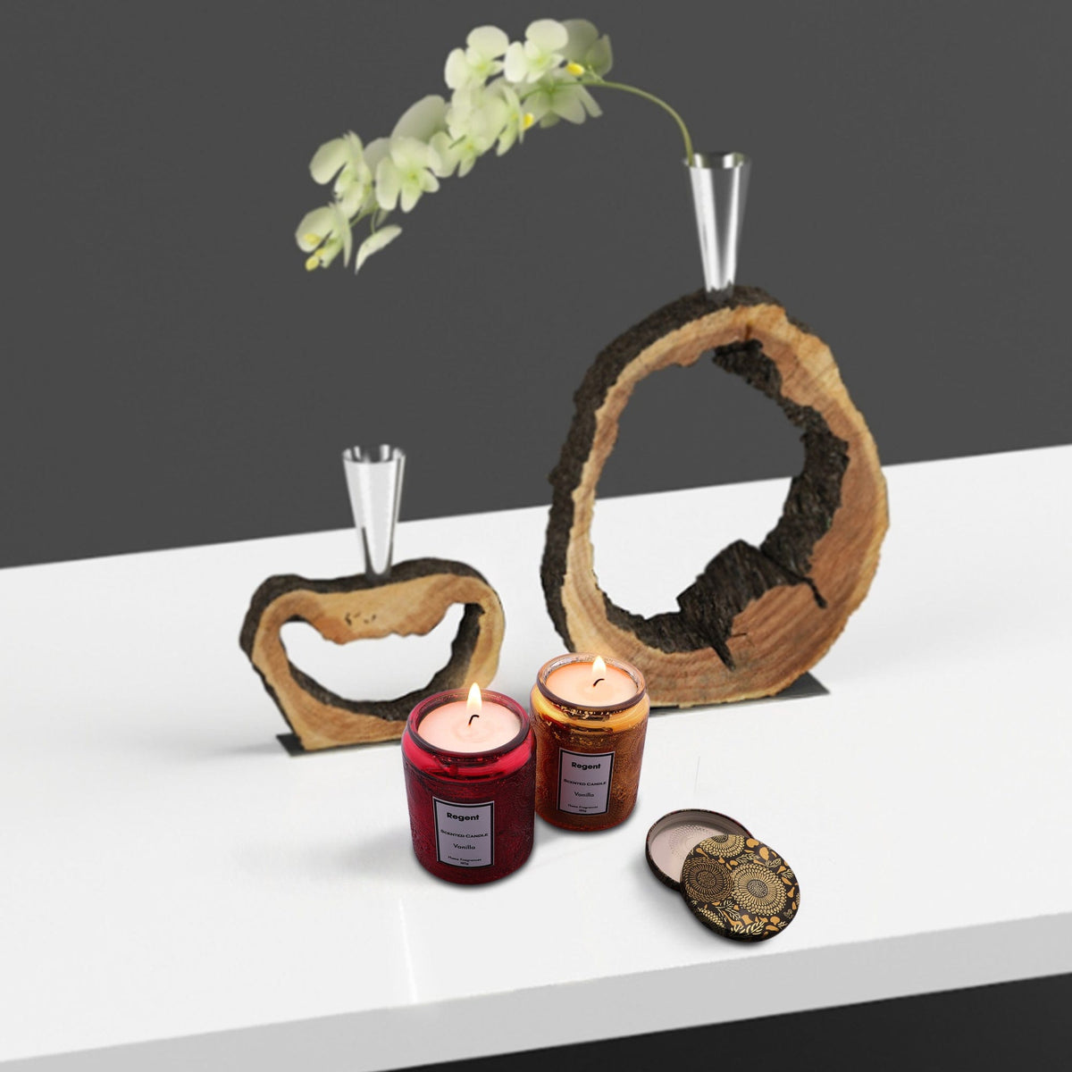 Regent S0A Regent Scented Candles (Vanilla) In Embossed Glass Jars 185g 35306 (7573349564505)