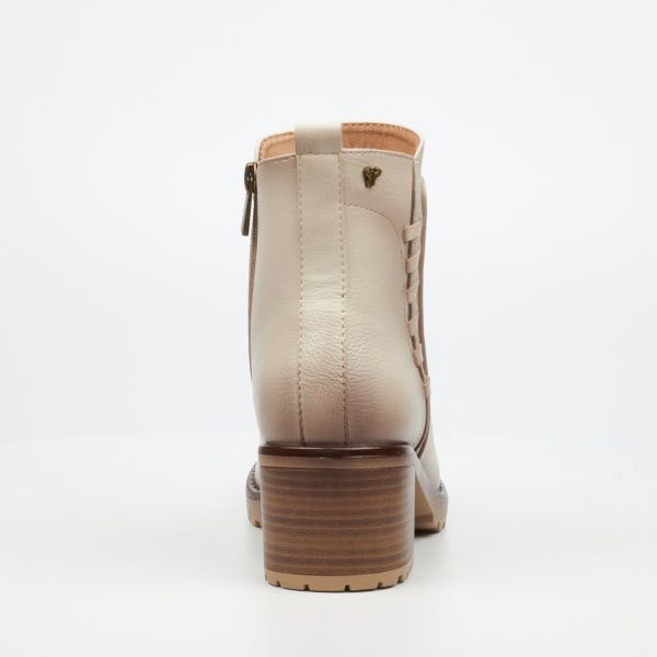 Butterfly Ladies Ankle Boots Noxer 7 In Bone.