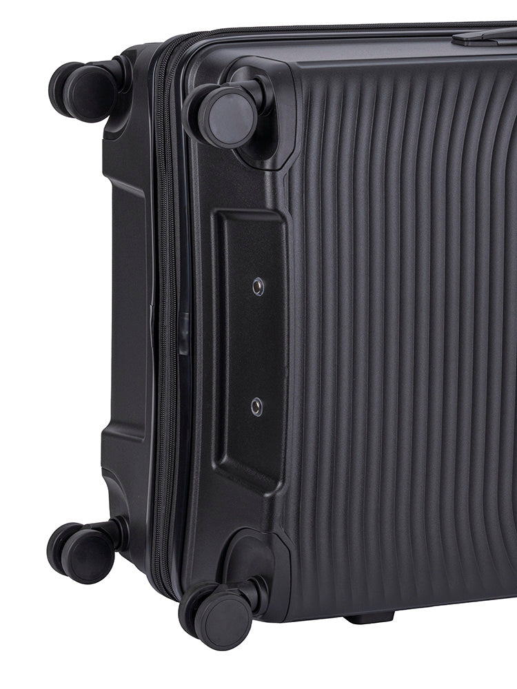 Cellini Sonic 4-Wheel Trolley Case – Black.