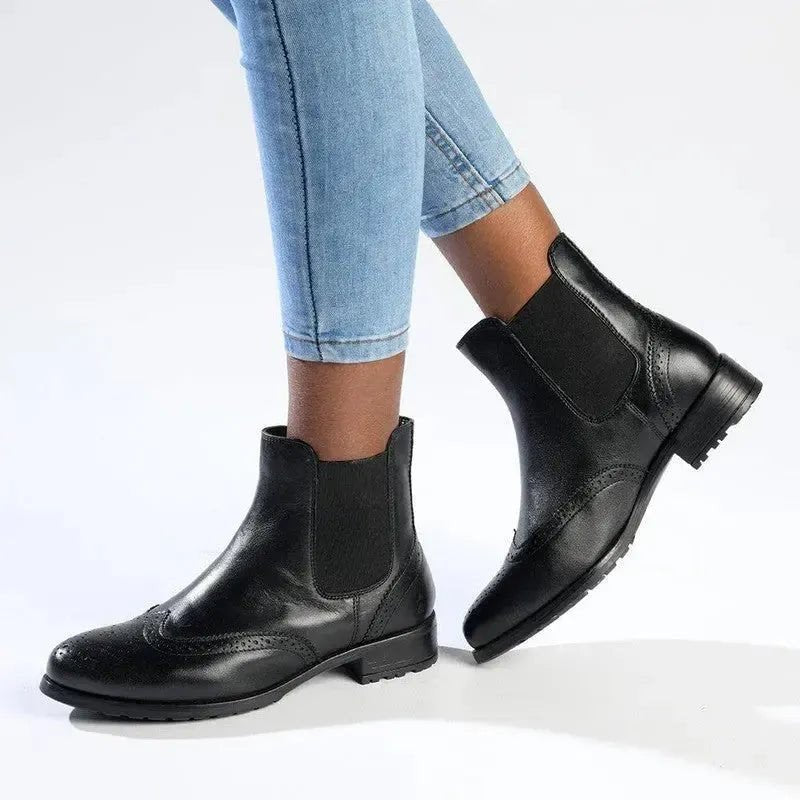 Hush Puppies Zoey Leather Ankle Boot - Black.