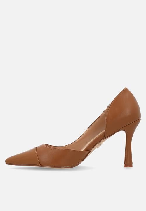 Polo Classic Pump Heel - Tan.