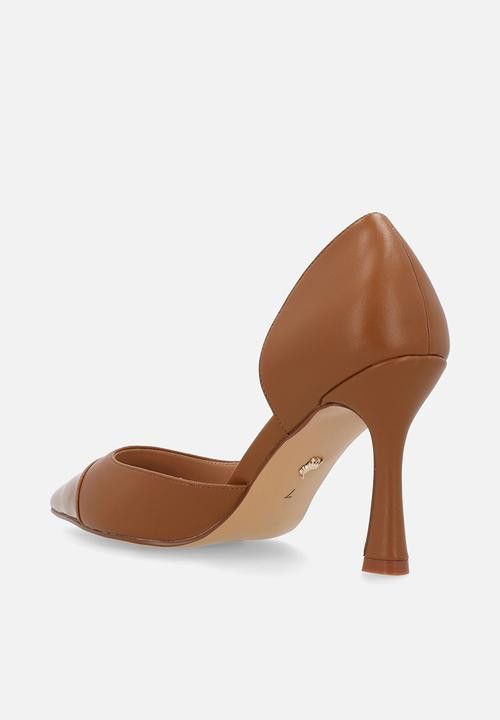 Polo Classic Pump Heel - Tan.