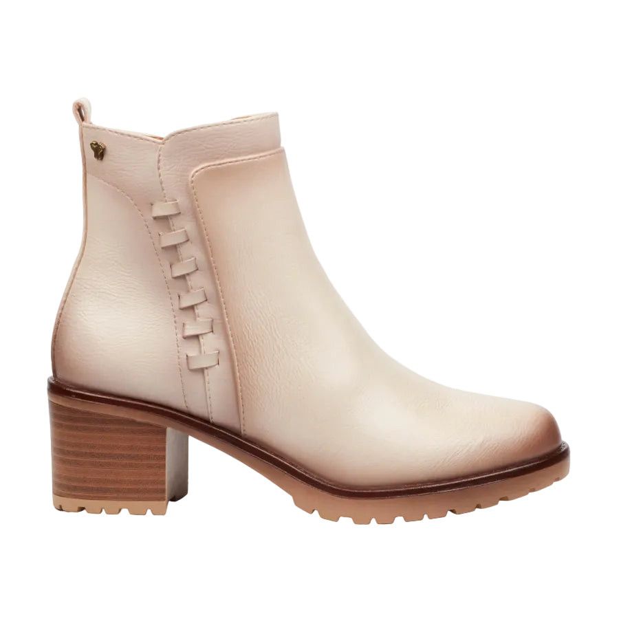 Butterfly Ladies Ankle Boots Noxer 7 In Bone.