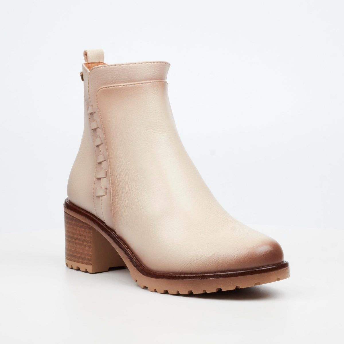 Butterfly Ladies Ankle Boots Noxer 7 In Bone.