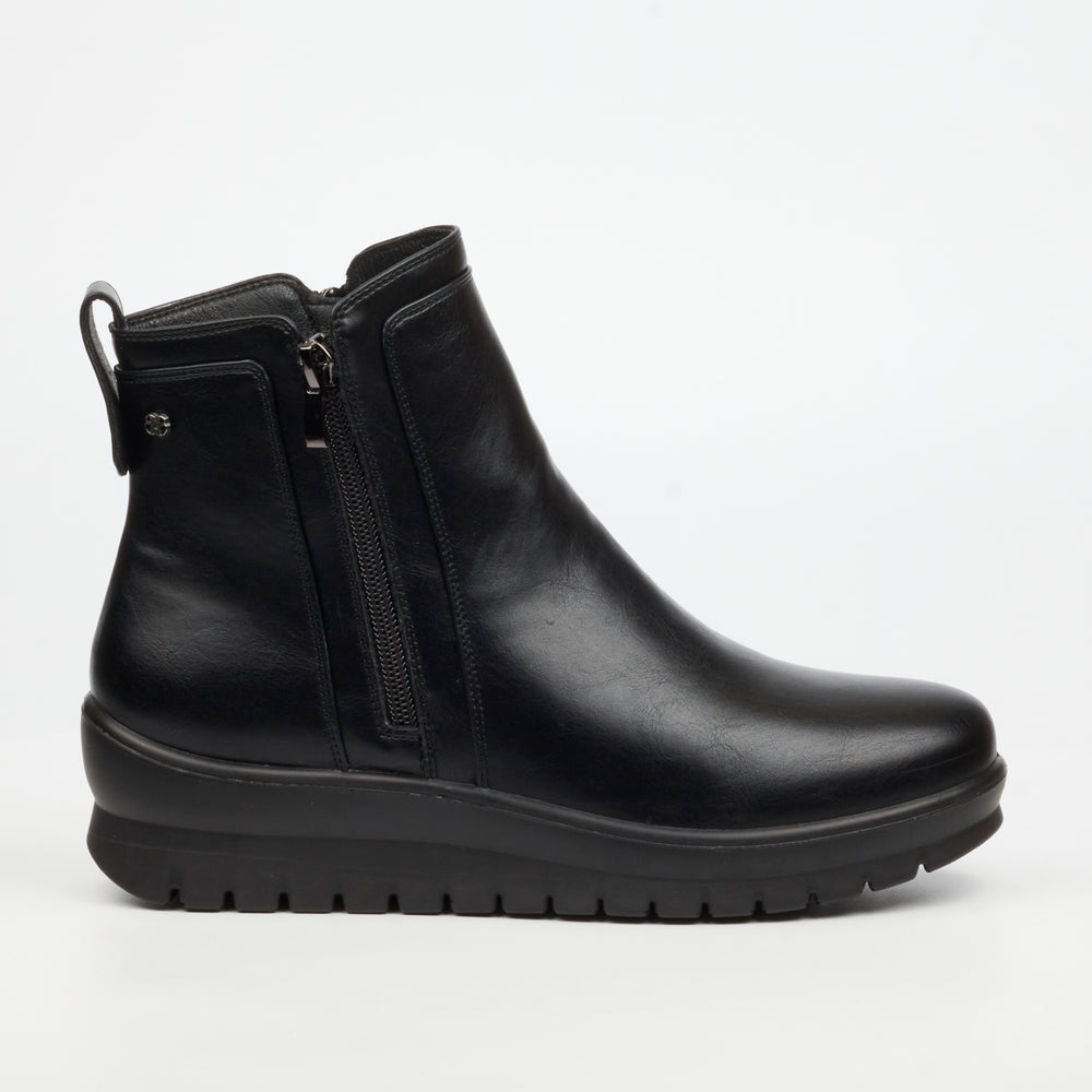 Butterfly Feet Saxon 1 Ladies Ankle Boot - Black - Faux Leather.