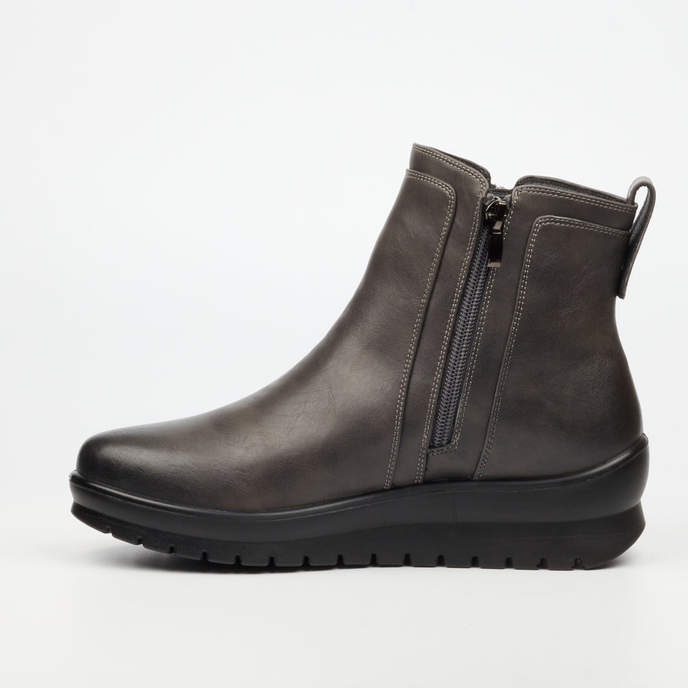 Butterfly Feet Saxon 1 Ladies Ankle Boot - Grey - Faux Leather.