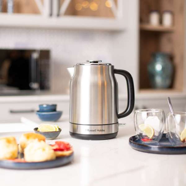 Russell Hobbs KETTLE Russell Hobbs 1.7L Stainless Steel Cordless Kettle RHSSK05