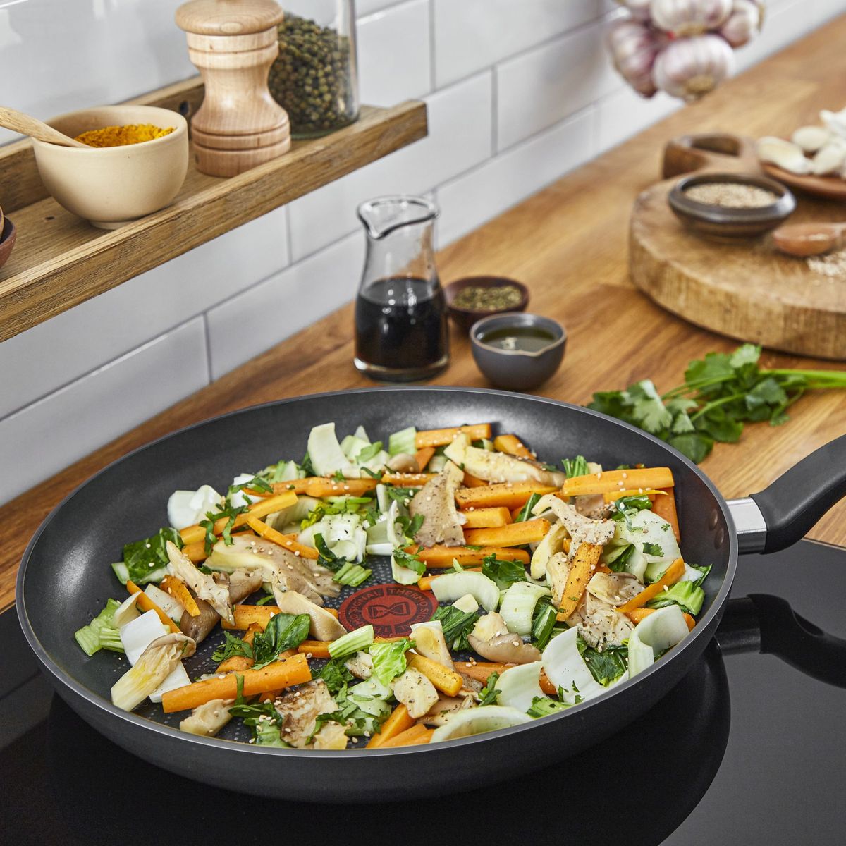 Tefal Total Performance Induction Frypan 32 cm G1520844