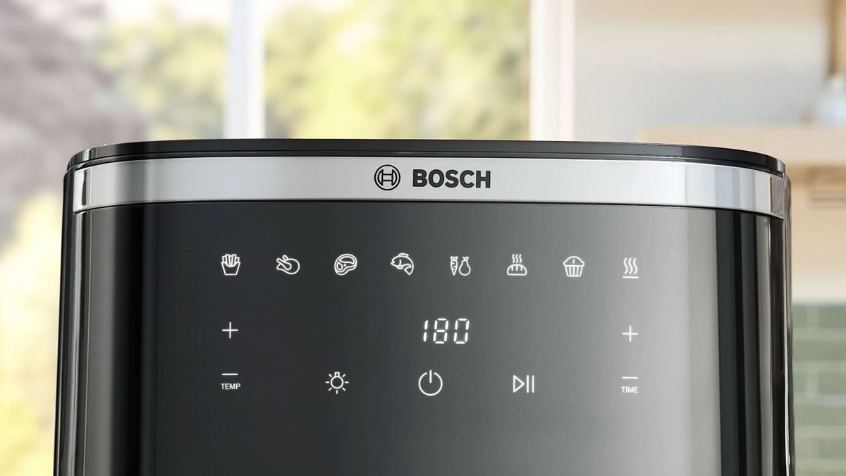 Bosch Series 6 Air Fryer Black 7.2L MAF671B0