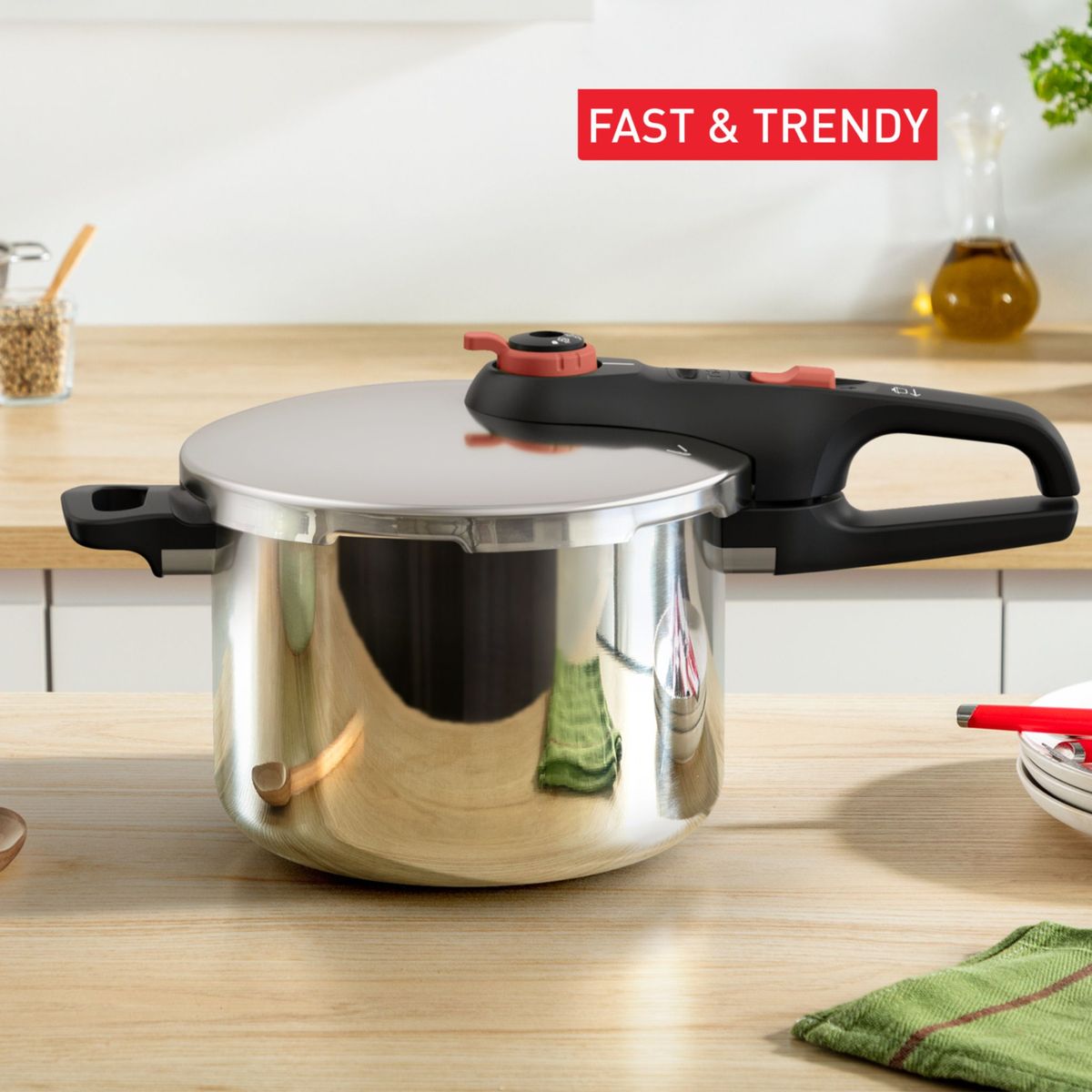 Tefal Manual Pressure Cooker 6L With Ingenio Cookware Set P2580708