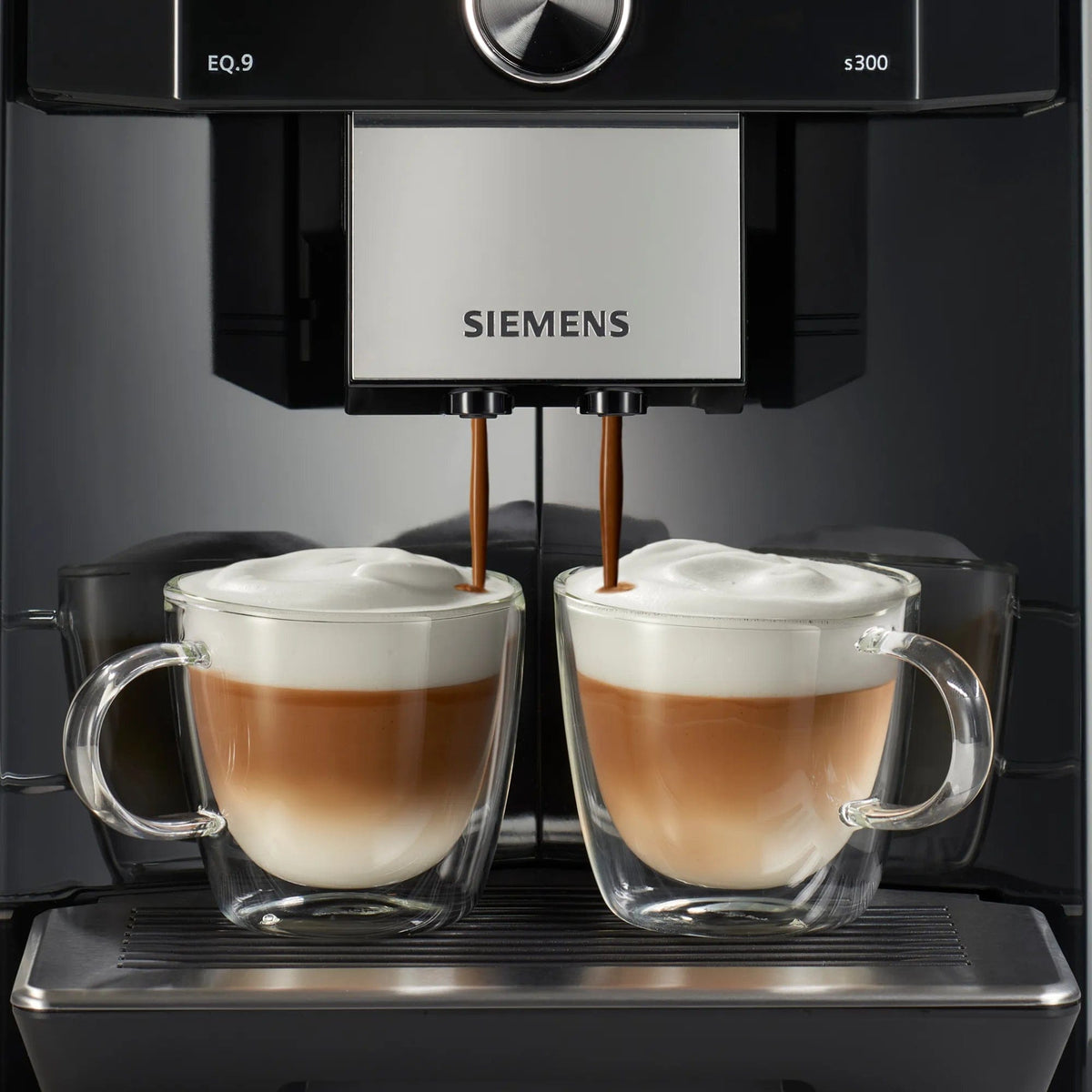 SIEMENS COFFEE MACHINE Siemens Fully Automatic Coffee Machine EQ.9 S300 Black (4707888824409)