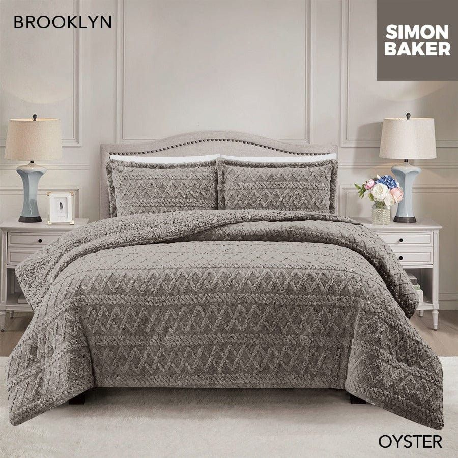 SIMON BAKER Comforter Sets Simon Baker Brooklyn Luxury Jacquard Comforter Set With Sherpa Queen Oyster