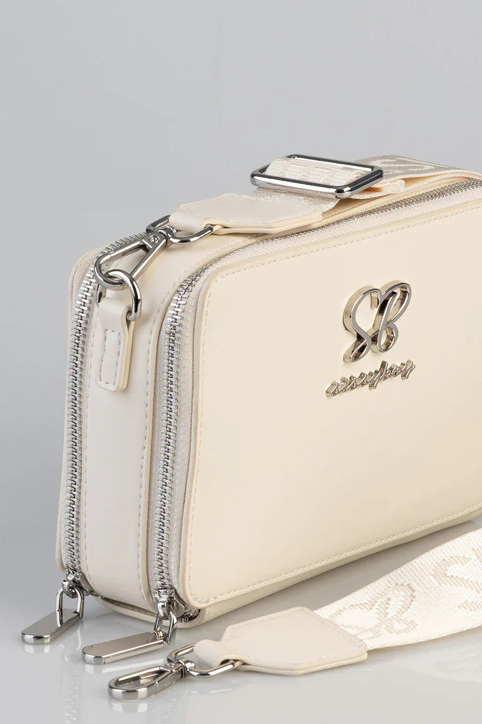Sissy Boy Ladies Handbags Sissy Boy Women's Carmy Camera Bag Cream BG839