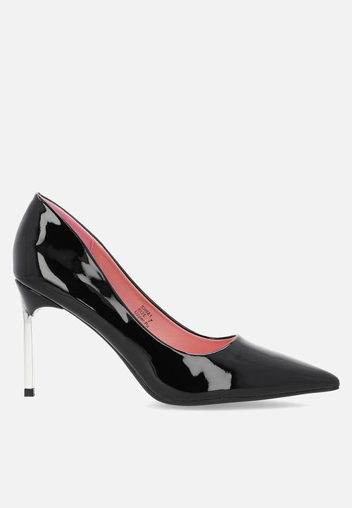 Sissy Boy Ladies Patent PU Court Shoes Black (7312491479129)