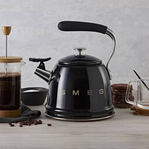 smeg KETTLE Smeg Whistling Kettle, 2.3 Litre Black CKLW2001BL (7248154689625)