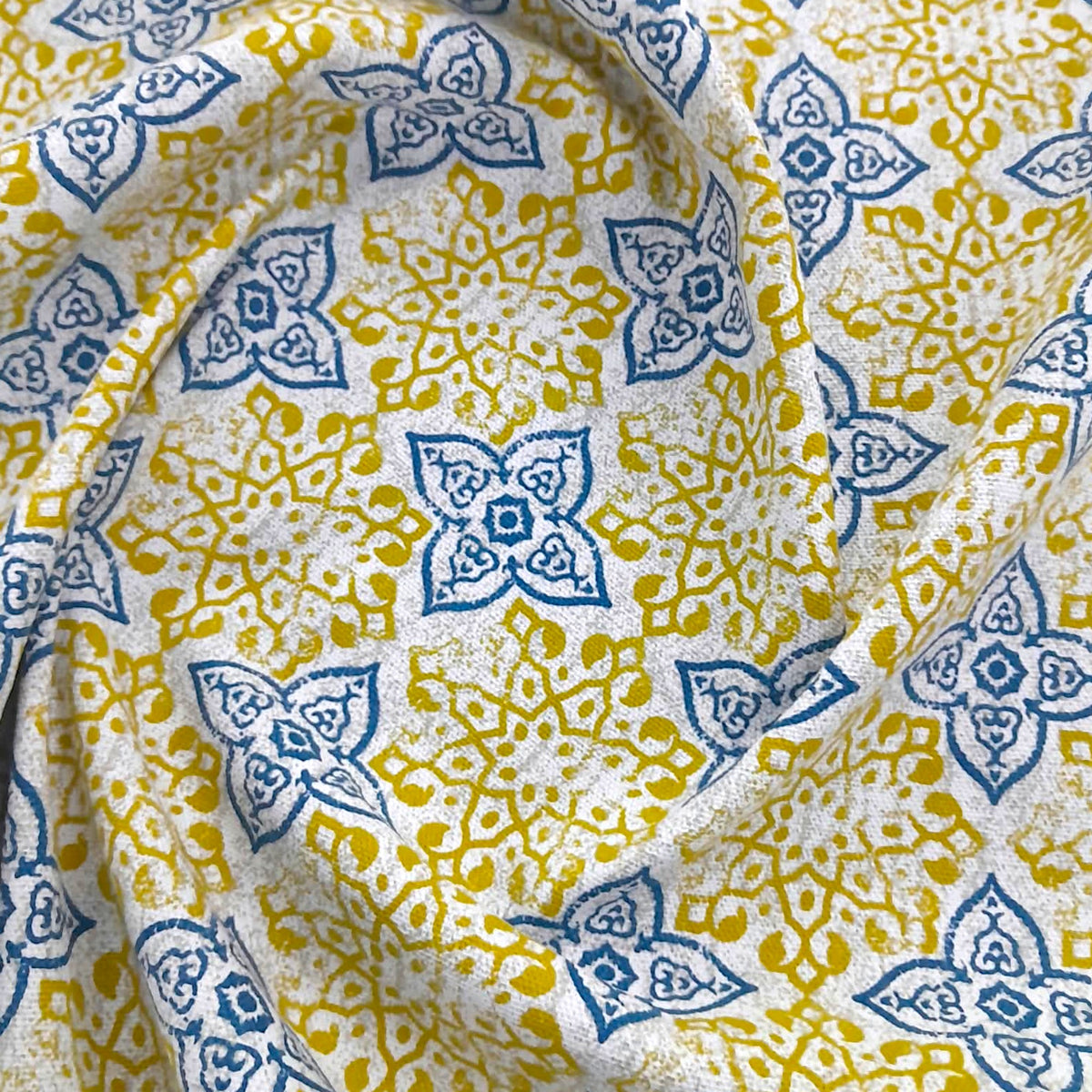 Fabric LB Prints Star Blue NHIC 140 CM.