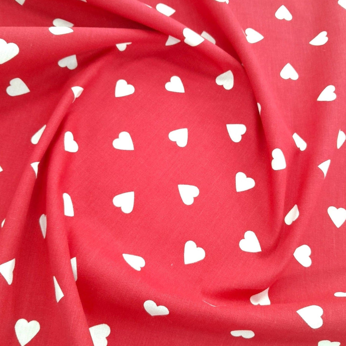 Sugar Textiles Sheeting Fabrics Red Sheeting Fabric Amore 137 cm