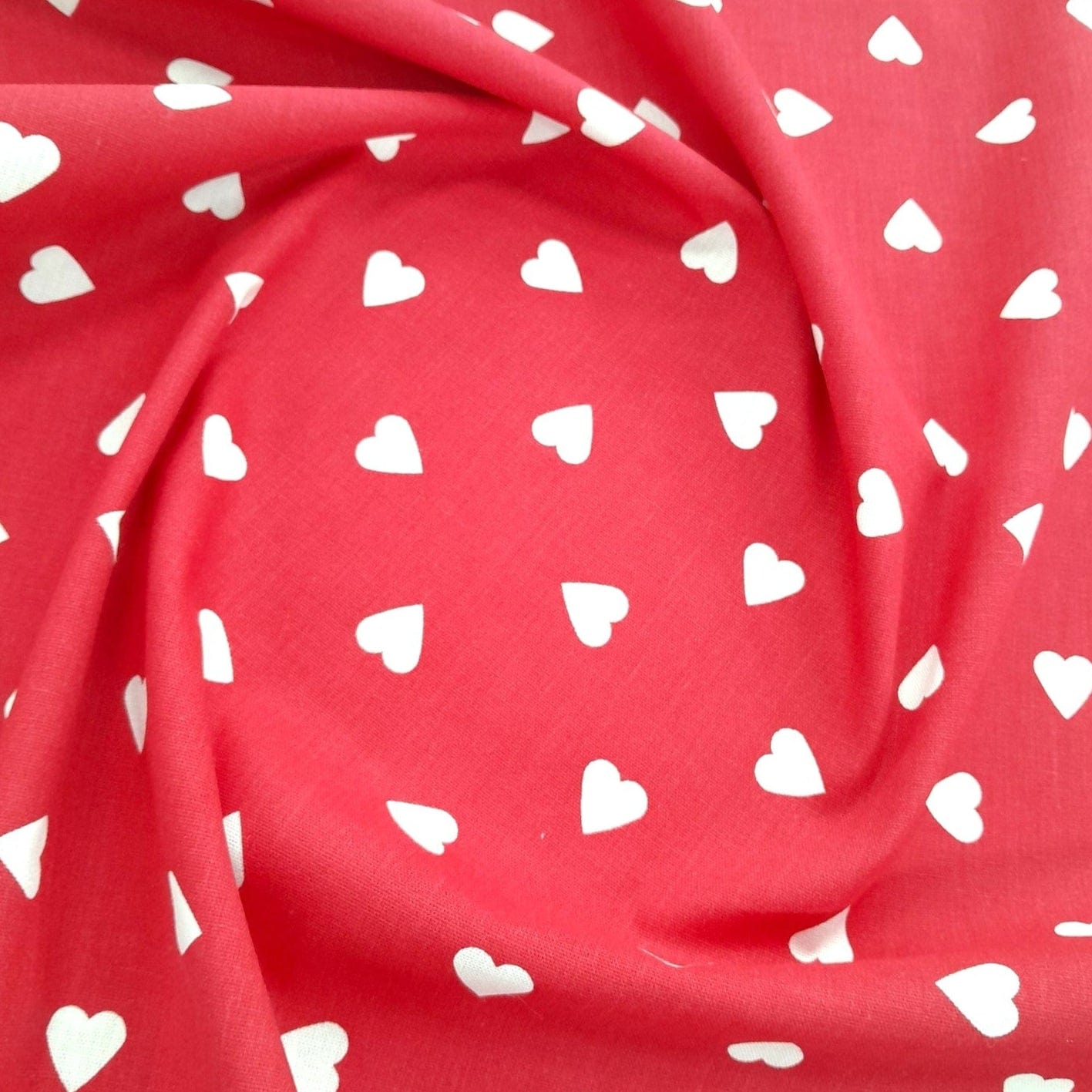 Sugar Textiles Sheeting Fabrics Red Sheeting Fabric Amore 137 cm