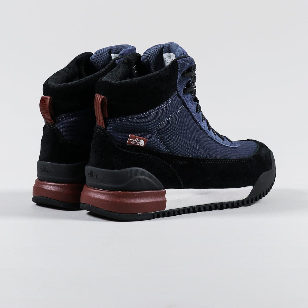 The North face Sneakers The North Face Back To Berkeley III Textile Boots Shady Blue Black