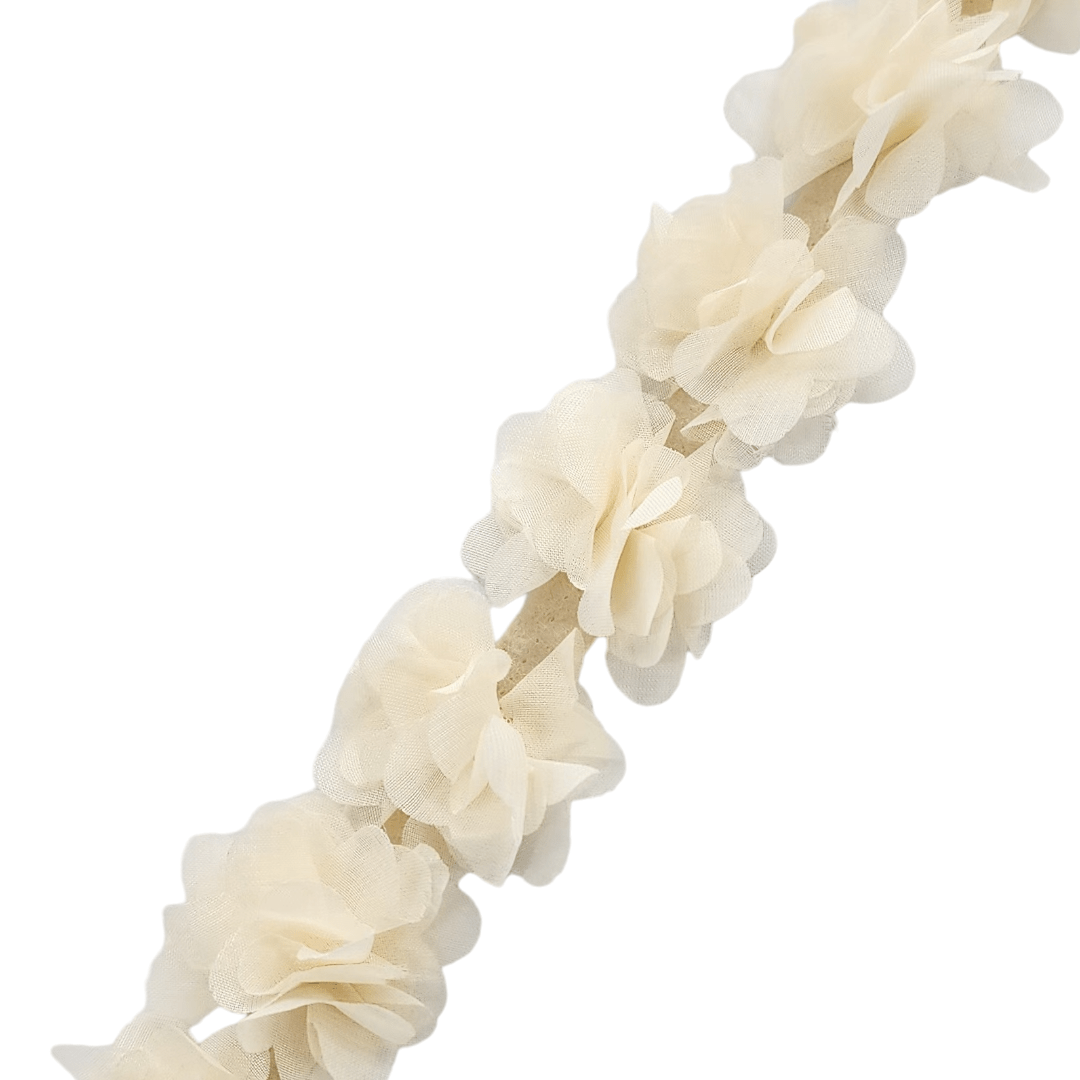 TRIMMINGS HABBY Cream 3D Floral Trimming FT25 (7670625370201)