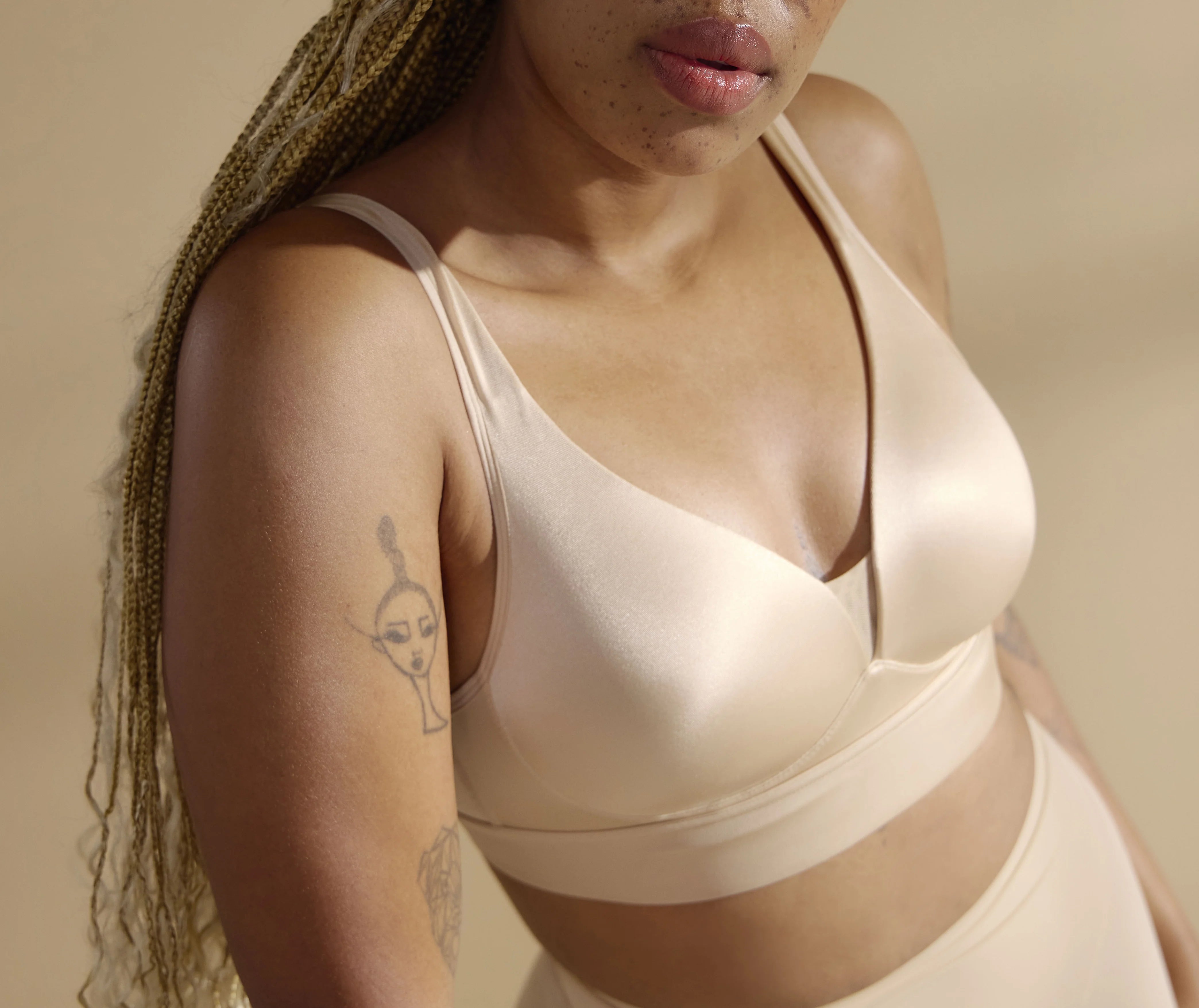 Jockey Forever Fit V-neck Molded Cup Bra (8007168229465)
