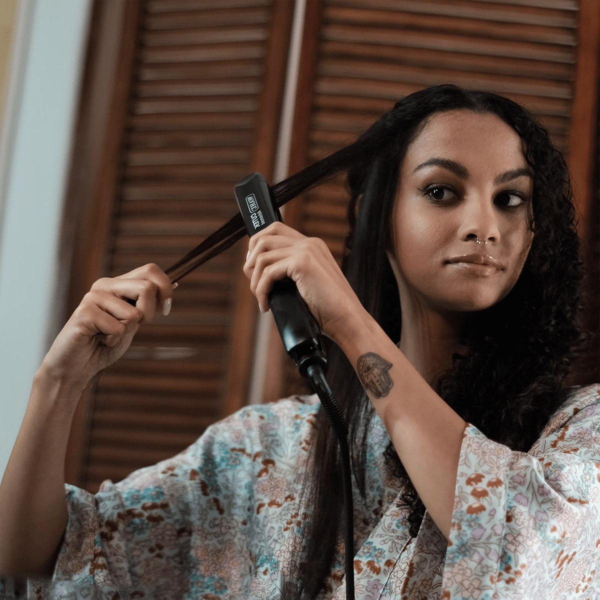 Wahl Clipper Wahl Cutek Advanced Professional Ceramic Hair Straightener (6983120126041)