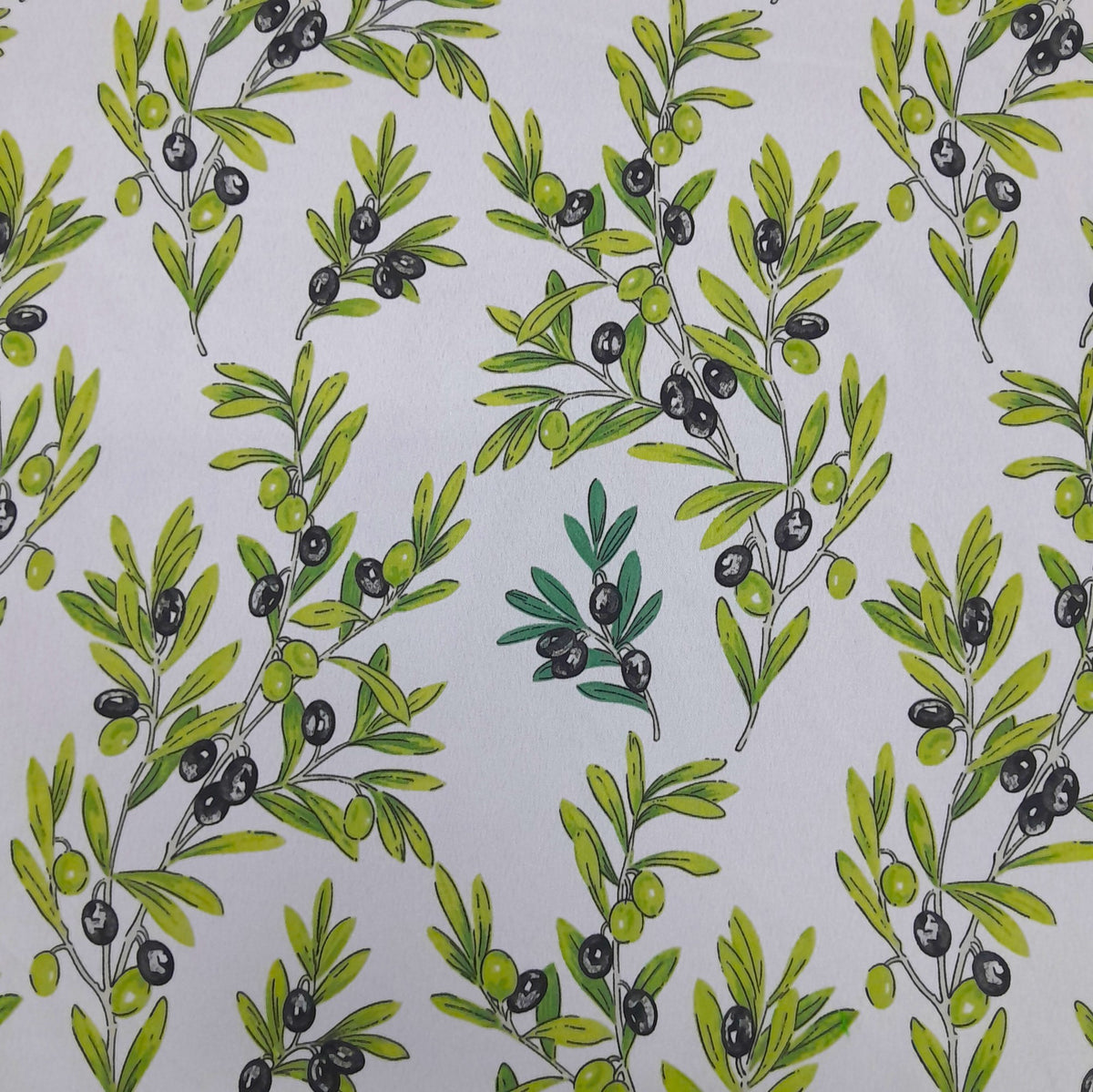 Printed Mini Matt Olive Flowers 140 cm